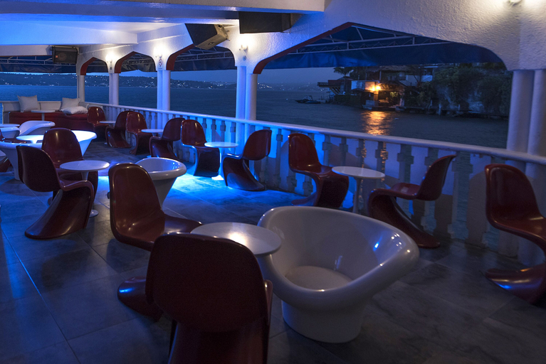 Food & Drinks 5, Hotel y Restaurante Villa Bejar Tequesquitengo, Puente de Ixtla
