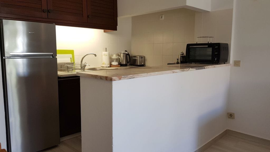 Others 4, Magnific Studio with a cozy garden, Albufeira