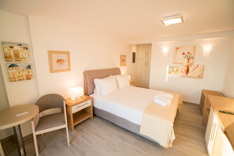 Bedroom 5, Kratiras View Luxury Suites, South Aegean