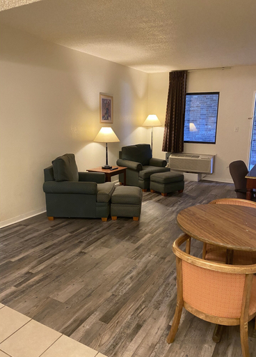 Others 5, Travelers Place Inn & Suites, Jackson