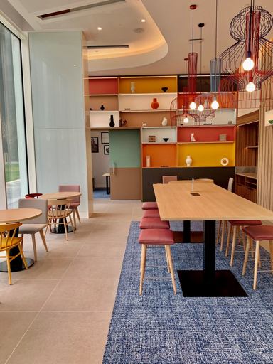 Food & Drinks 5, Hampton by Hilton Barcelona Fira Gran Via, Barcelona