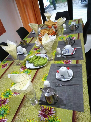 Food & Drinks, Résidence Hôtelière Olympus, Dakar