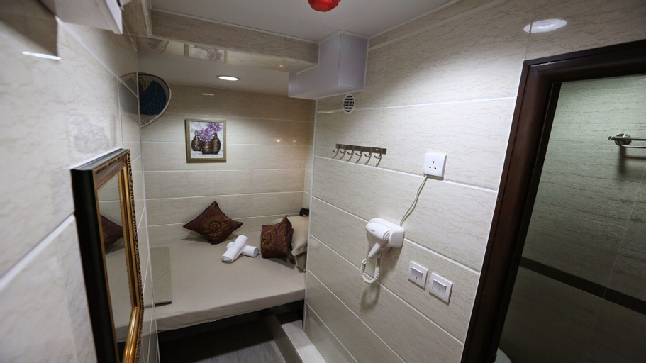 Bedroom 4, Asia Inn, Kowloon