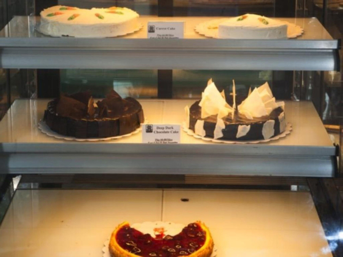 Food & Drinks, Hotel Cosmopolitan, Baguio City