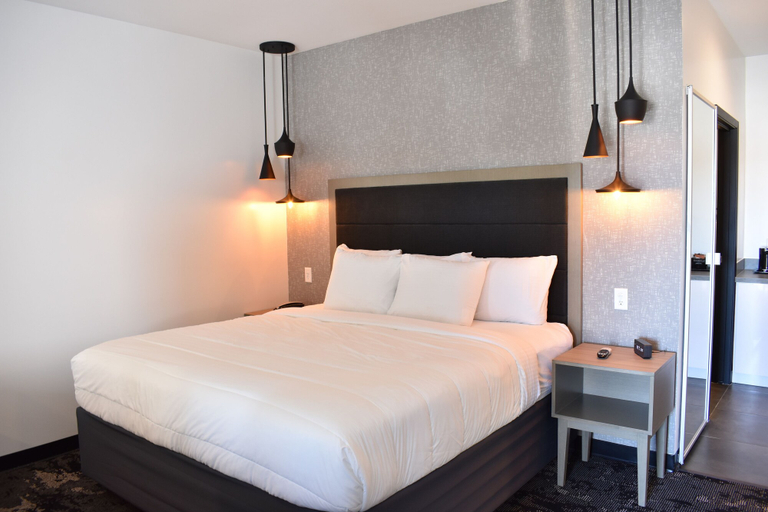 Bedroom 4, Hotel Bella, Houston