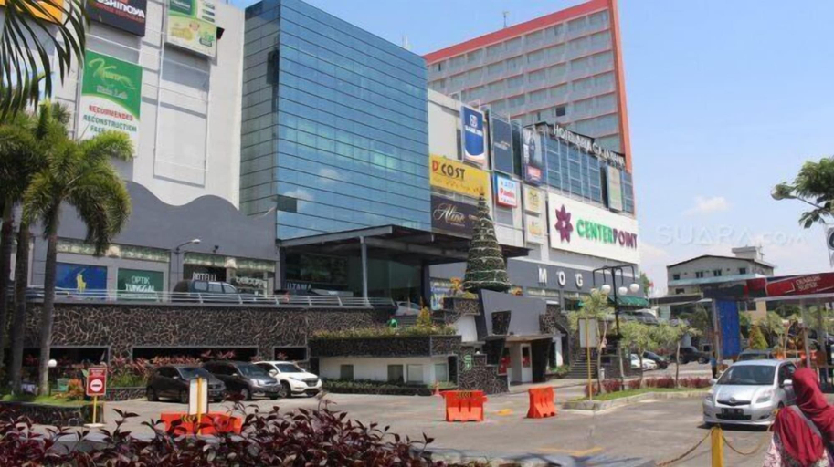 Exterior & Views 2, Semeru Hostel Malang, Malang