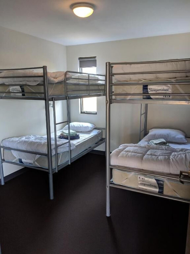 Bedroom 2, Swansea Backpackers, Glamorgan-Spring Bay
