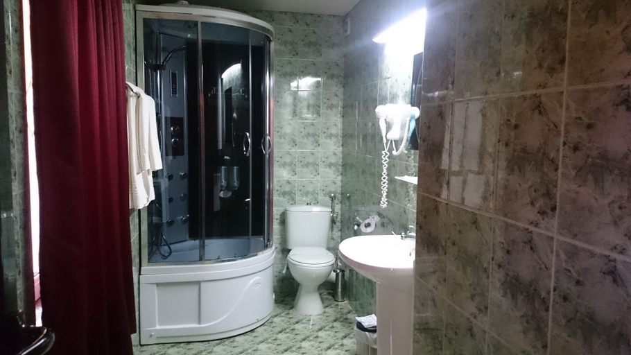 Bathroom 4, Rimini Club, Shumen