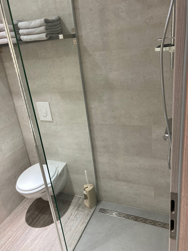 Bathroom 3, Messe-hotelzimmer-appartements, Leverkusen