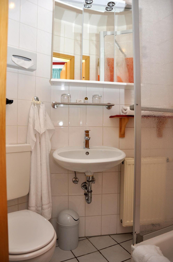 Bathroom 5, Hotel an der Kapelle, Schmalkalden-Meiningen