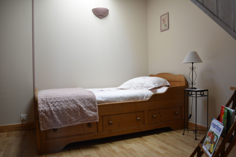Bedroom 2, Aux 4 cornes - Chambres d'hôtes, Vendée