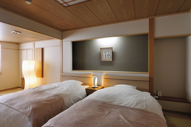 Bedroom 3, Hotel Tsubakino, Yamanouchi