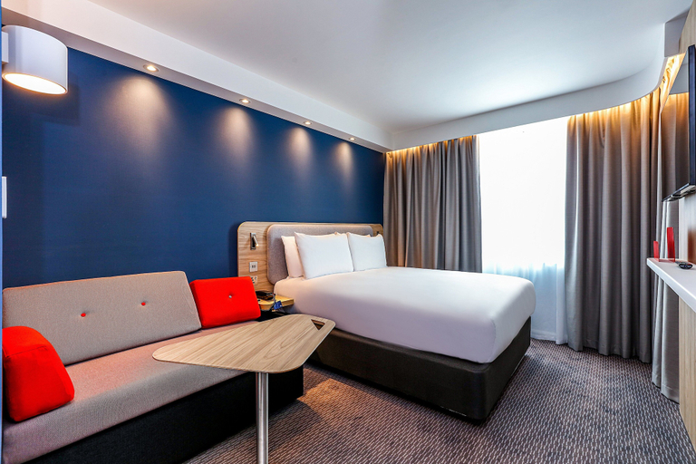 Bedroom 4, Holiday Inn Express EDINBURGH - CITY WEST by IHG, Edinburgh