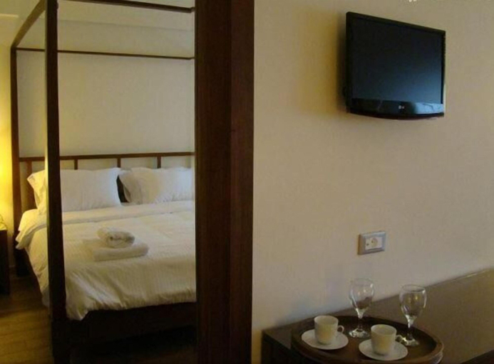 Bedroom 2, Styga Mountain Resort, West Greece