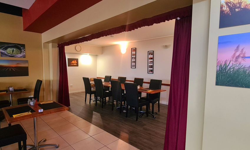 Food & Drinks 4, Ayr Travellers Motel, Burdekin