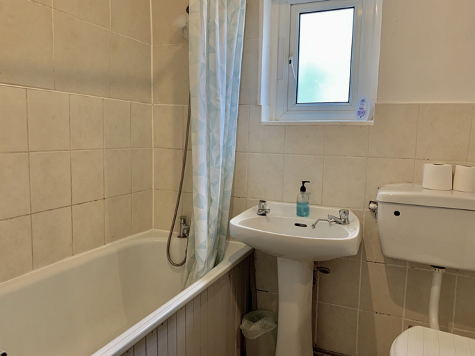 Bathroom, Winstanley House, Northamptonshire