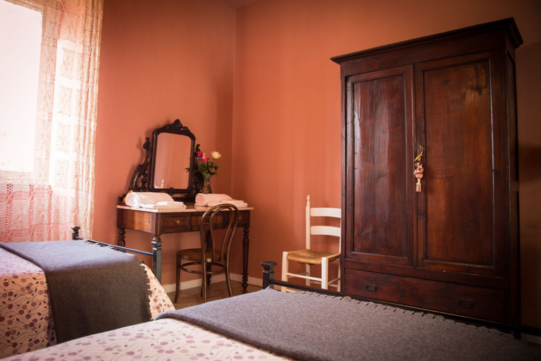 Bedroom 4, B&B I Due Gelsi, Rome