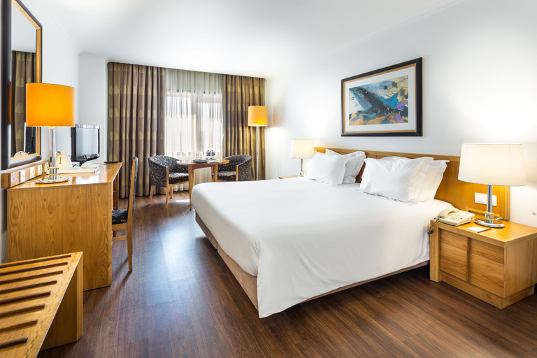 Bedroom 2, Radisson Blu Hotel, Lisbon, Lisbon