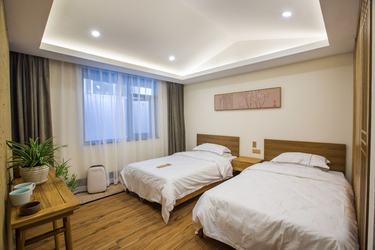 Bedroom 4, Wuyishan Old Street Hill Lodge, Nanping