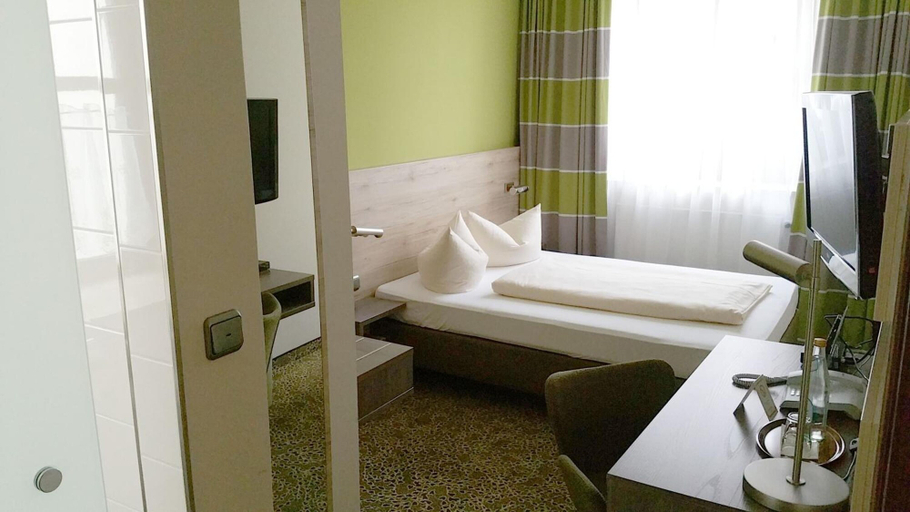Bathroom 5, Mayerhofer - Hotel - Restaurant - Partyservice - Tagung, Passau