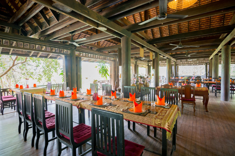 Food & Drinks 5, Bong Thom Forest Lodge, Banteay Srei