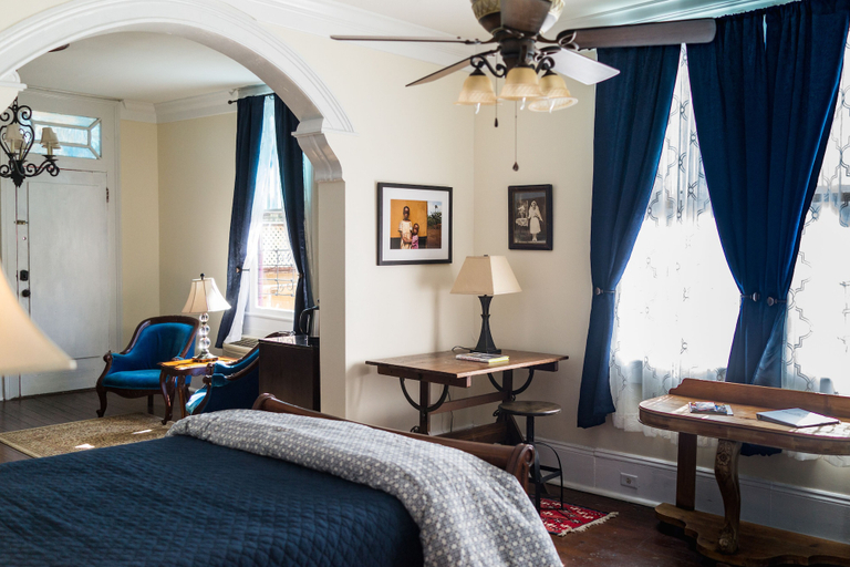 Bedroom 2, Blue60 Marigny Inn, Orleans