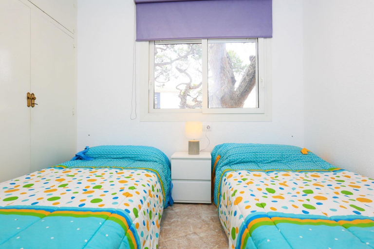 Bedroom 2, Apartamento Para 6 Personas en Cambrils, Tarragona