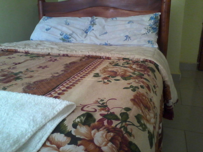 Bedroom 4, Georgies Harvest Motel, Mukono