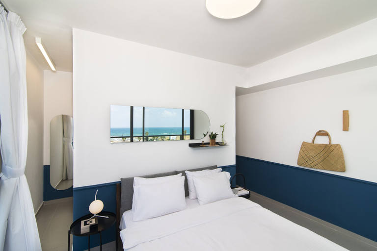 Bedroom 3, Mr. Promenade - By TLV2GO