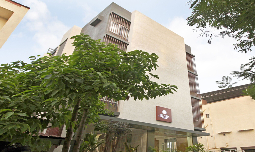 Exterior & Views 2, Treebo City Inn, Satara, Satara