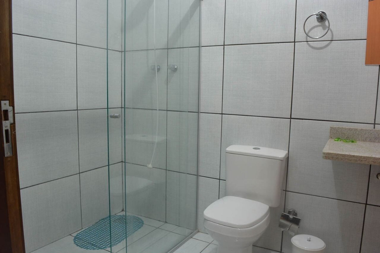 Bathroom, Agencia E Pousada Nobres Eco Tur, Nobres