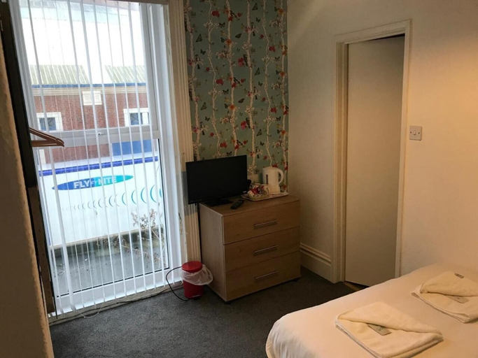 Bedroom 3, The Orbiston, Blackpool