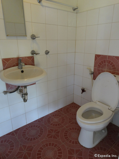 Bathroom 4, Hof Gorei Beach Resort, Samal City