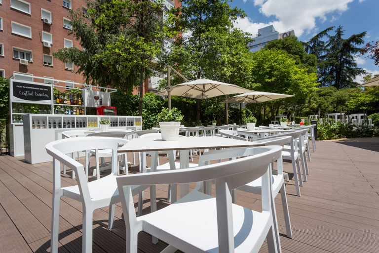 Food & Drinks 5, voco Madrid Retiro by IHG, Madrid