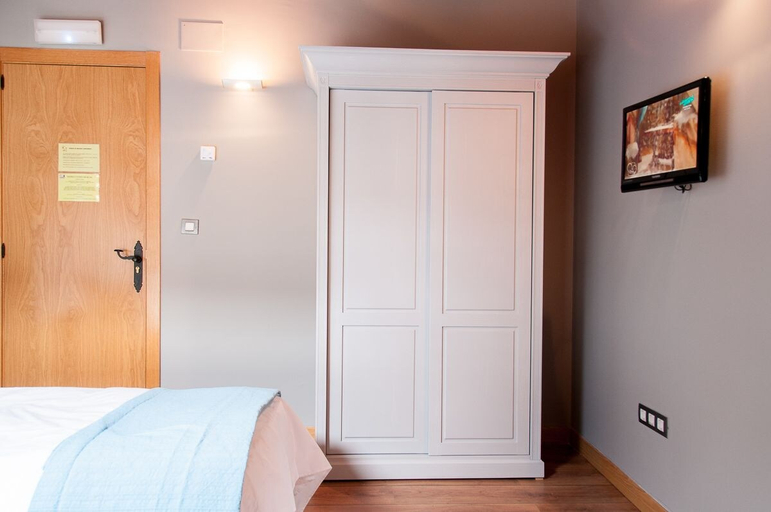 Bedroom 2, Hotel Rural Princesa Kristina, Burgos