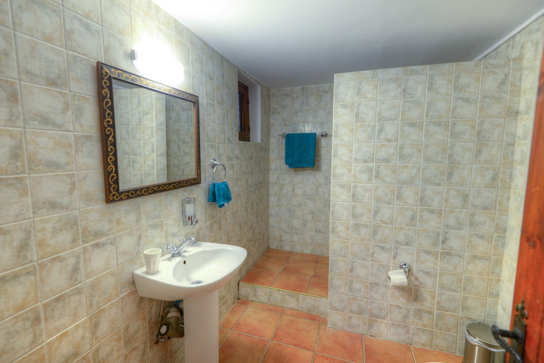 Bathroom, Lofou Traditional House