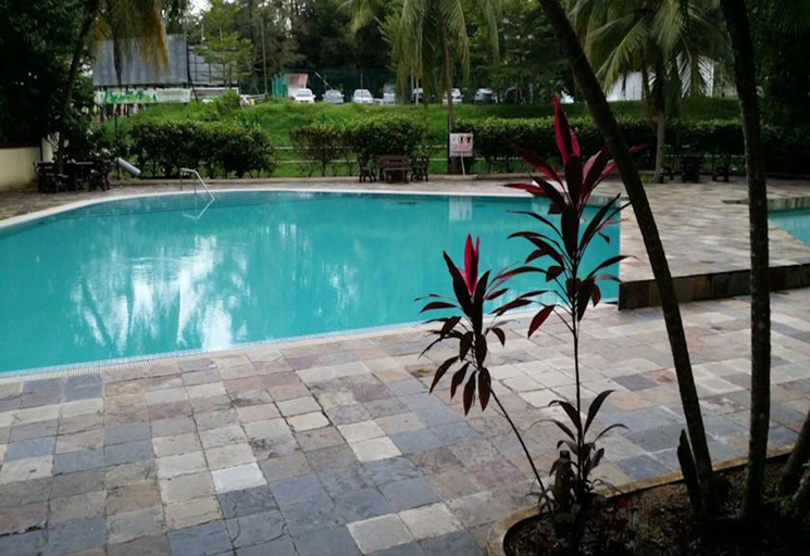 Sport & Beauty, Pinang Beach Apartment at Bayu Emas, Pulau Penang