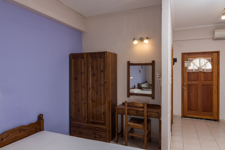 Bedroom 4, Mediterranean Sea Top Floor, Crete
