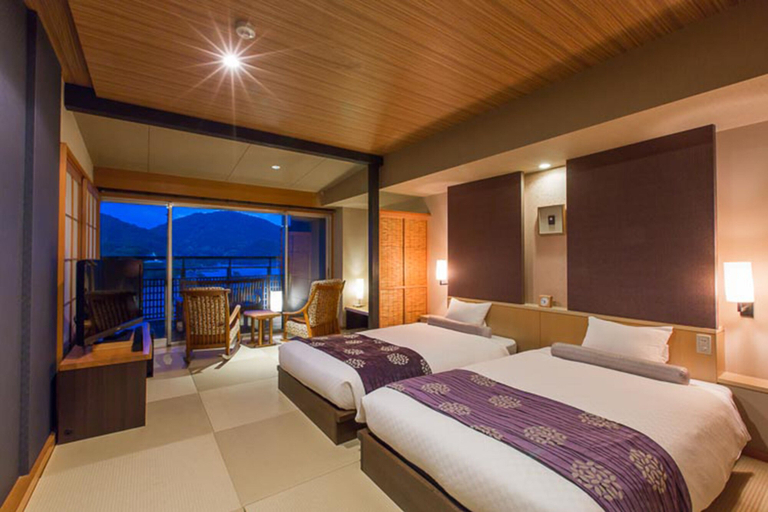 Bedroom 5, Migiwatei Ochi Kochi, Fukuyama