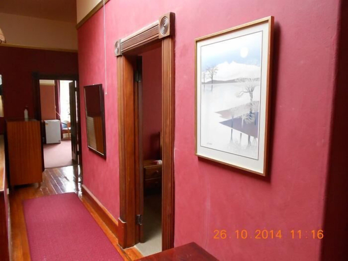 Others 5, Dunedin Lodge, Dunedin