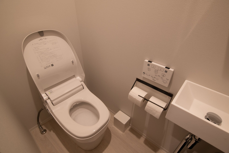 Bathroom 3, Akicafe Inn Guesthouse, Hiroshima