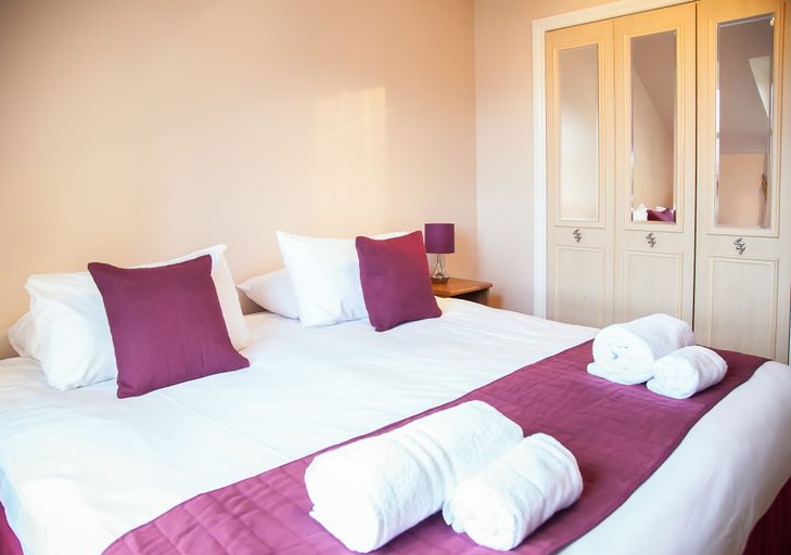 Bedroom 3, Royal Mile Accommodation, Edinburgh