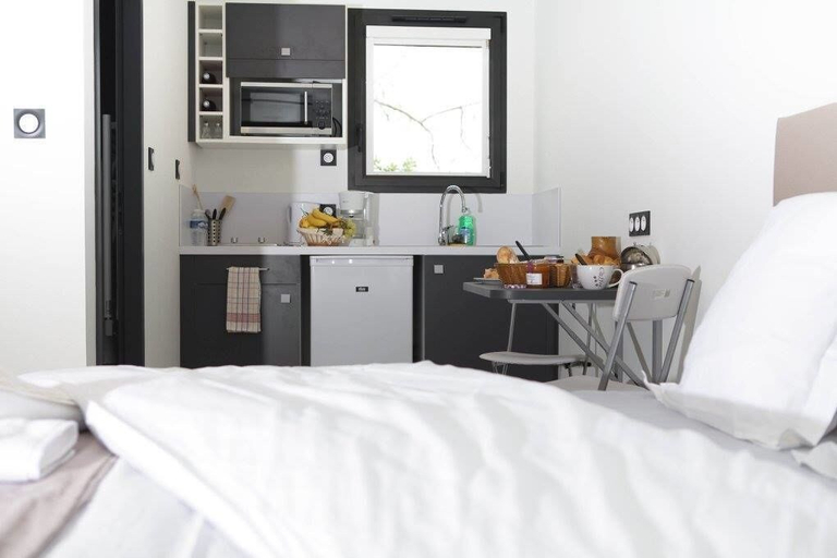 Bedroom 4, 514 Appart Hotel, Aude