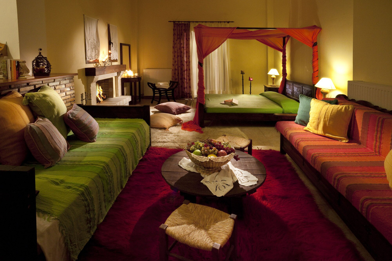 Bedroom 4, Agnantio studios & suites, Peloponnese
