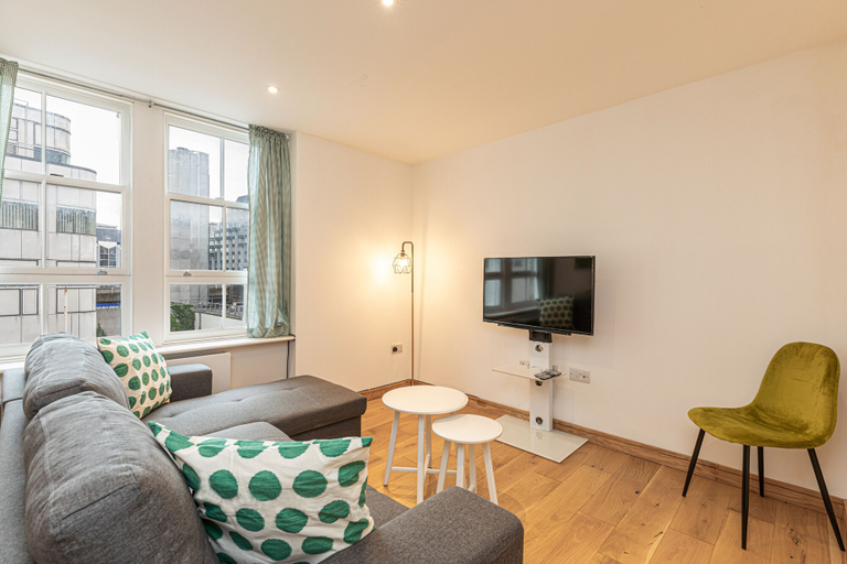 Others 5, Marylebone Apartments, London