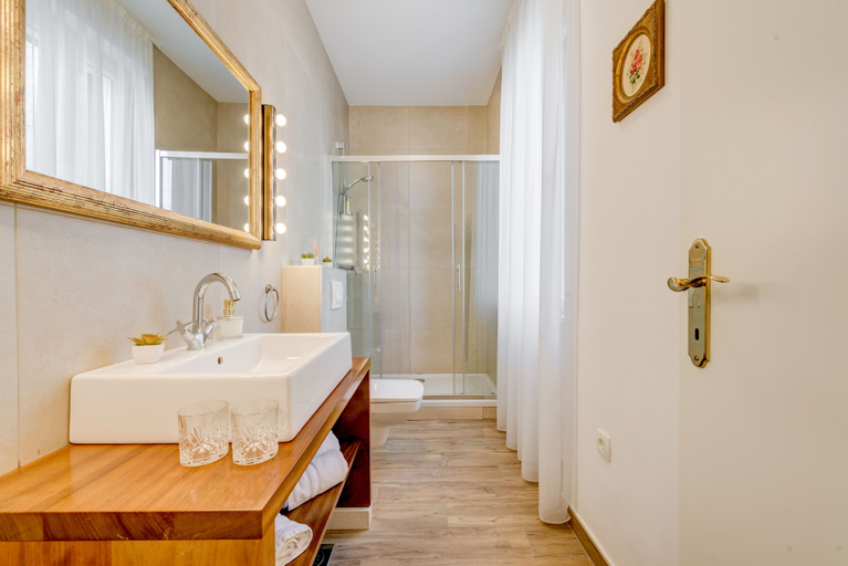 Bathroom 4, Deluxe Rooms Tramonto, Split