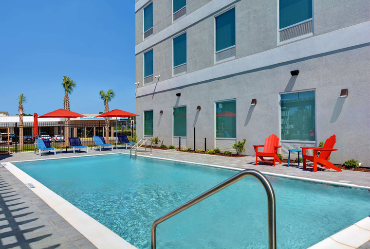 Sport & Beauty 5, Home2 Suites by Hilton Panama City Beach, FL, Bay