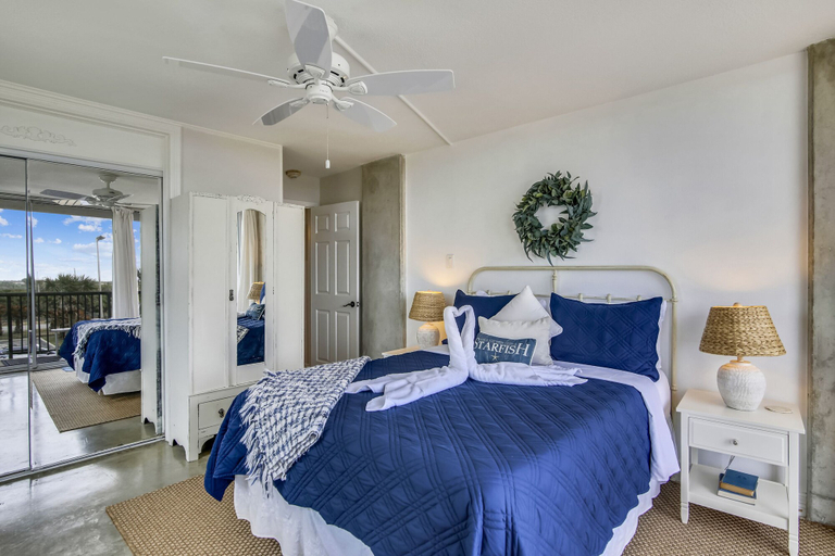 Bedroom 3, Islander East 113-beachfront Sailaway, Galveston