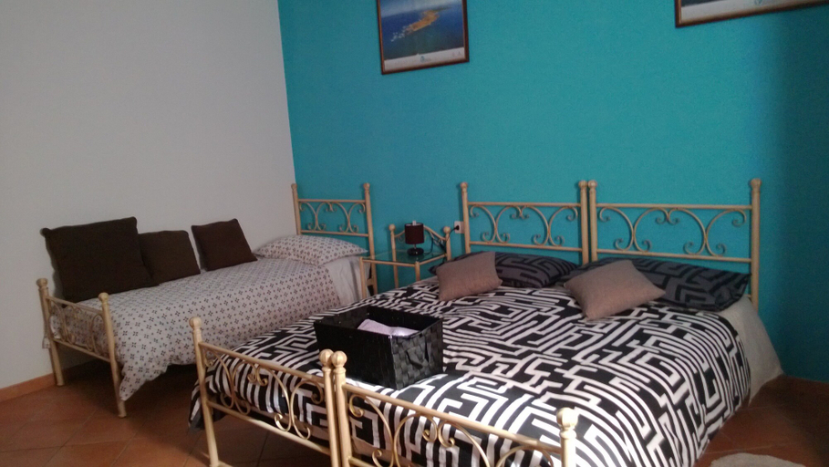 Bedroom 3, Affittacamere Le Statue Del Sinis, Oristano