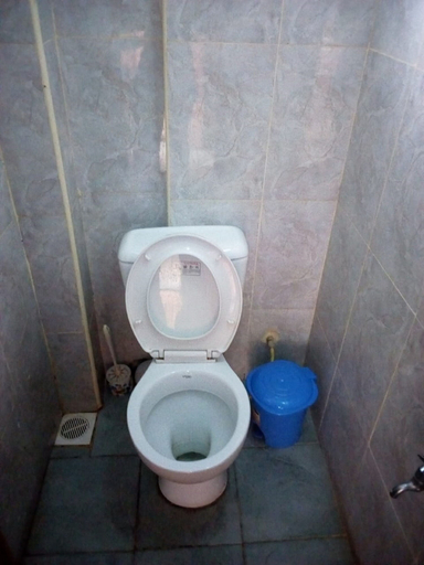 Bathroom 4, Salanka Inn & Guest House, Embakasi East